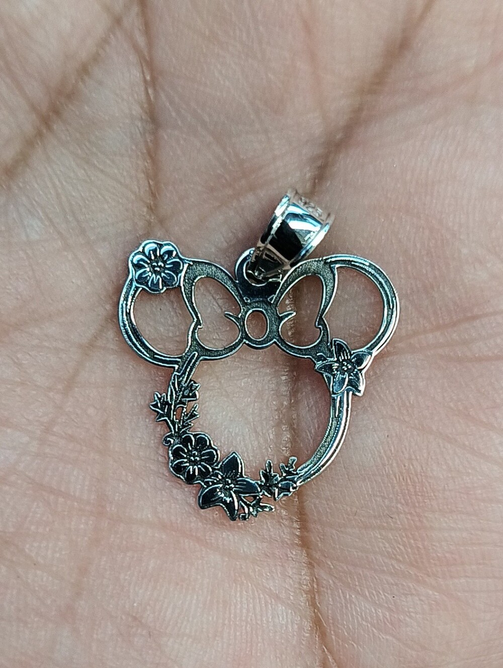 925 Sterling Silver Minnie Pendant